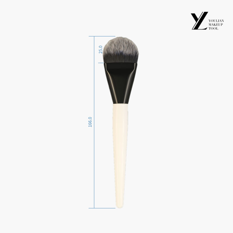 Escova de fundação em forma de língua